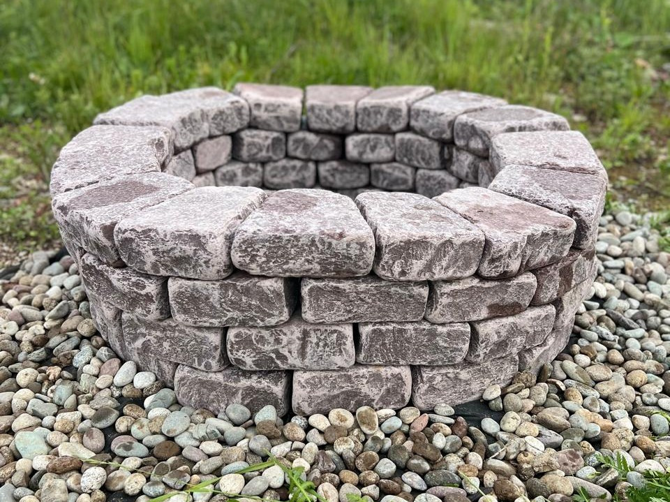 Костровище из лемезита галтованного Изображение №1