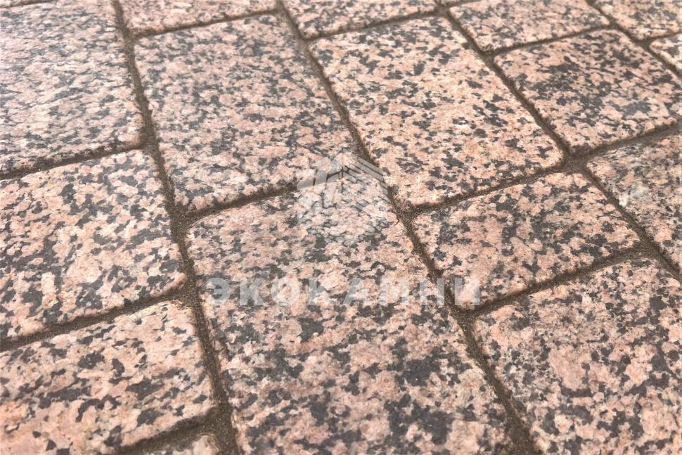 Брусчатка гранитная розовая галтованная «Старый город» Изображение №4