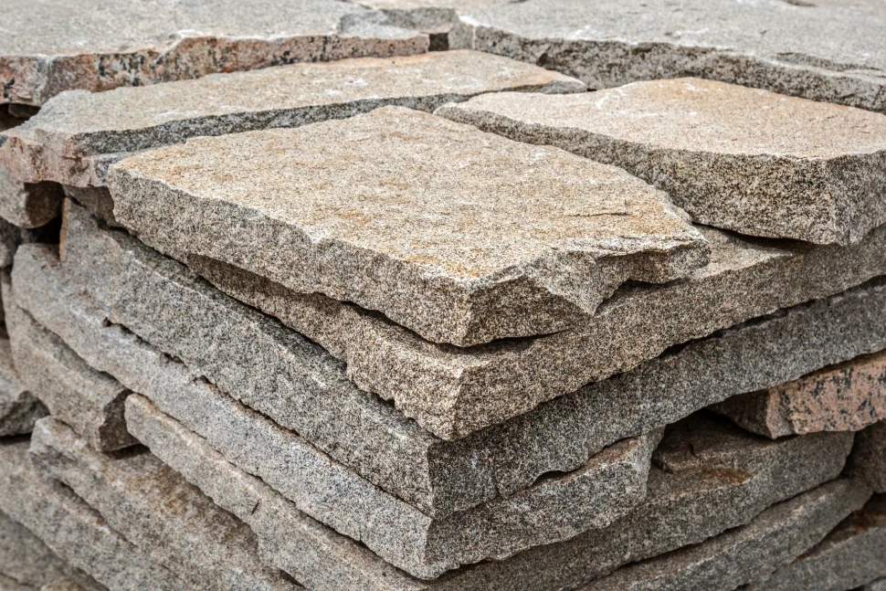 Плитняк гранит «Уральский» 6-8 см Изображение №3