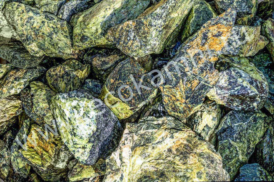 Валун змеевика Изображение №2