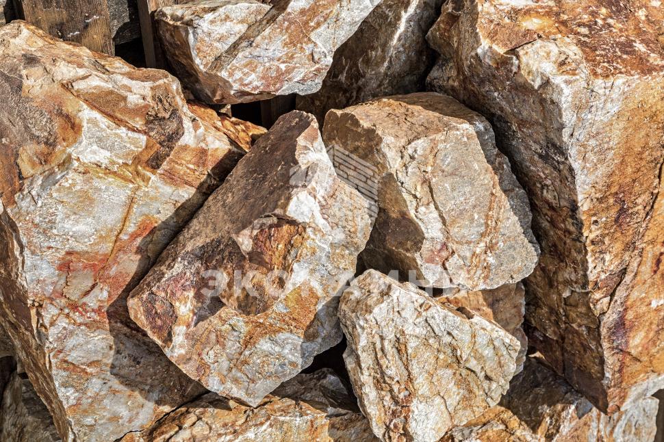 Валун кварцита желтые Изображение №2