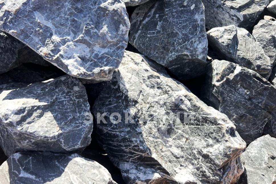 Валун скальный графитовый Изображение №1