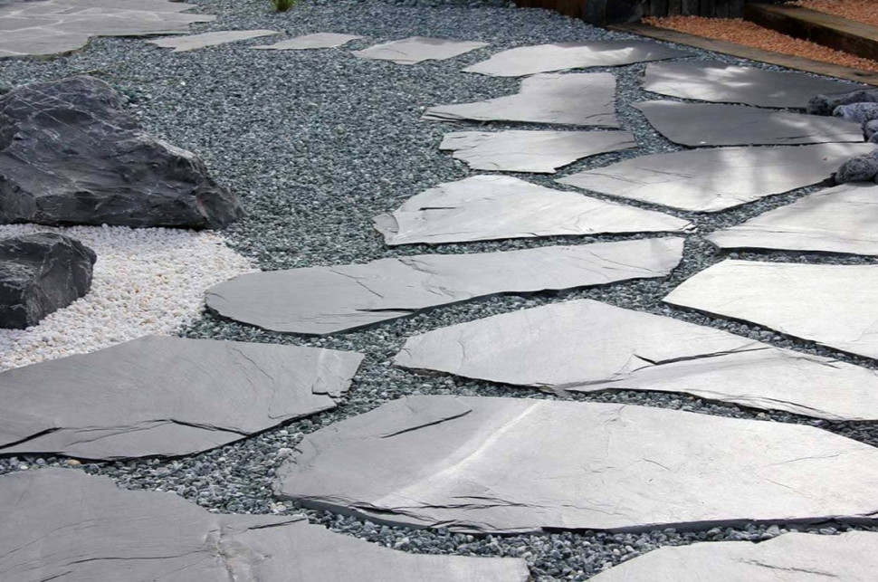 Плитняк сланец крупноформатный «Крыло ворона» чёрный см Изображение №1